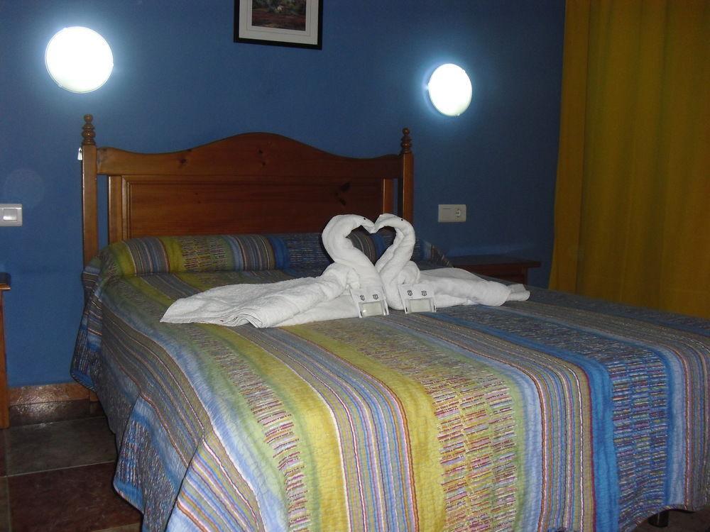 Virgen Del Rocio II Hotel Torremolinos Eksteriør billede