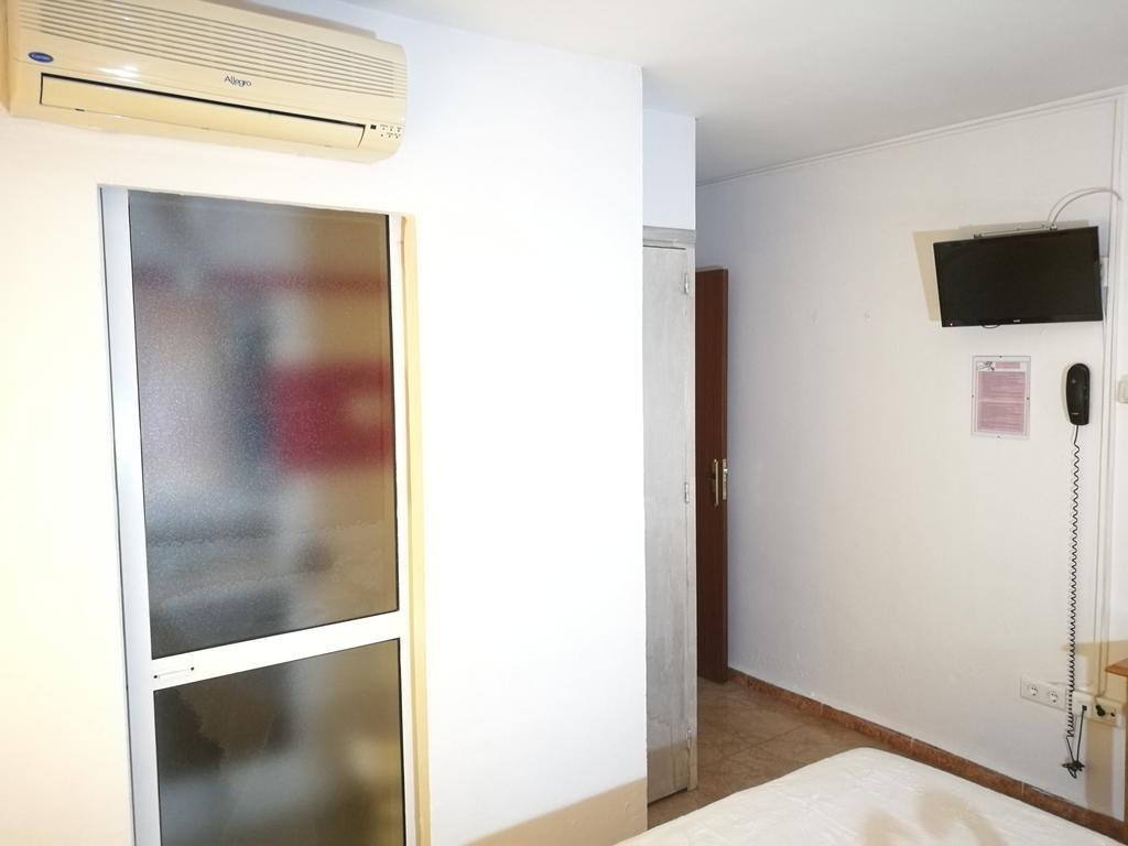 Virgen Del Rocio II Hotel Torremolinos Eksteriør billede
